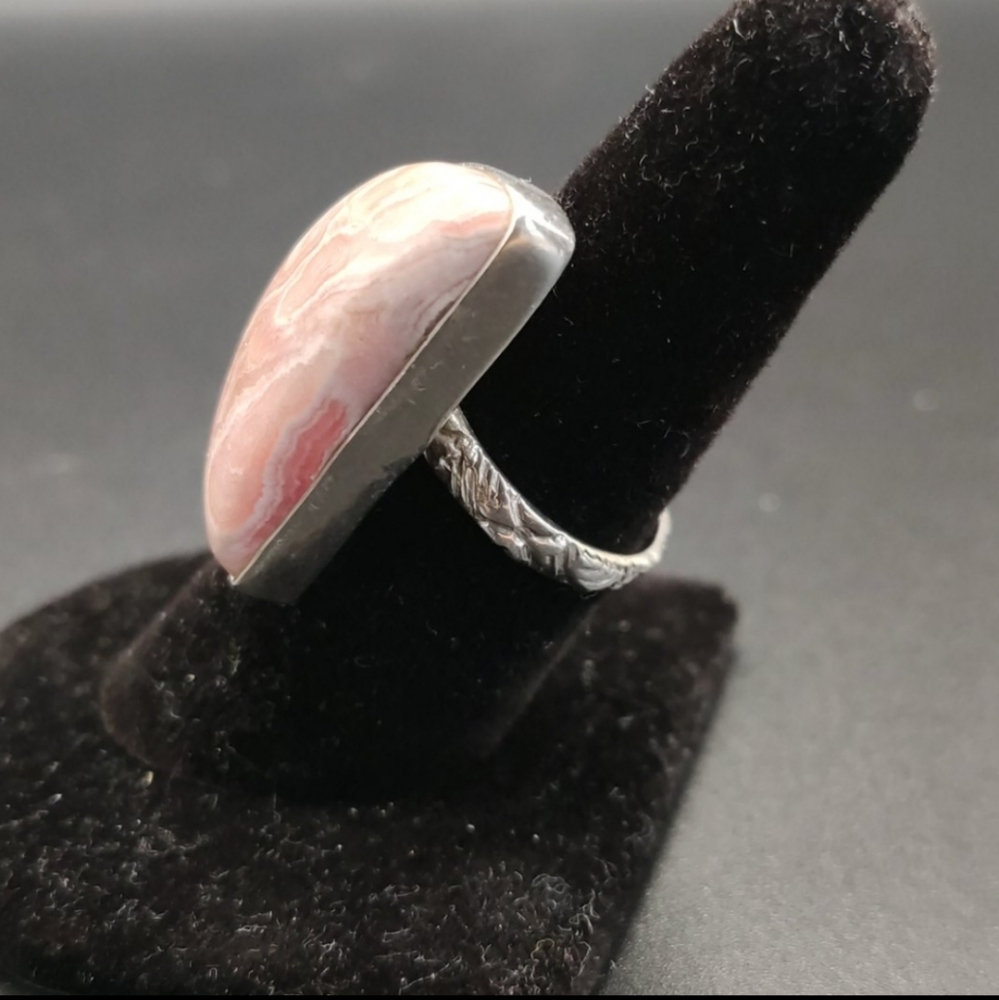 Pink Stone Rhodochrosite Ring - Picture 2 of 5
